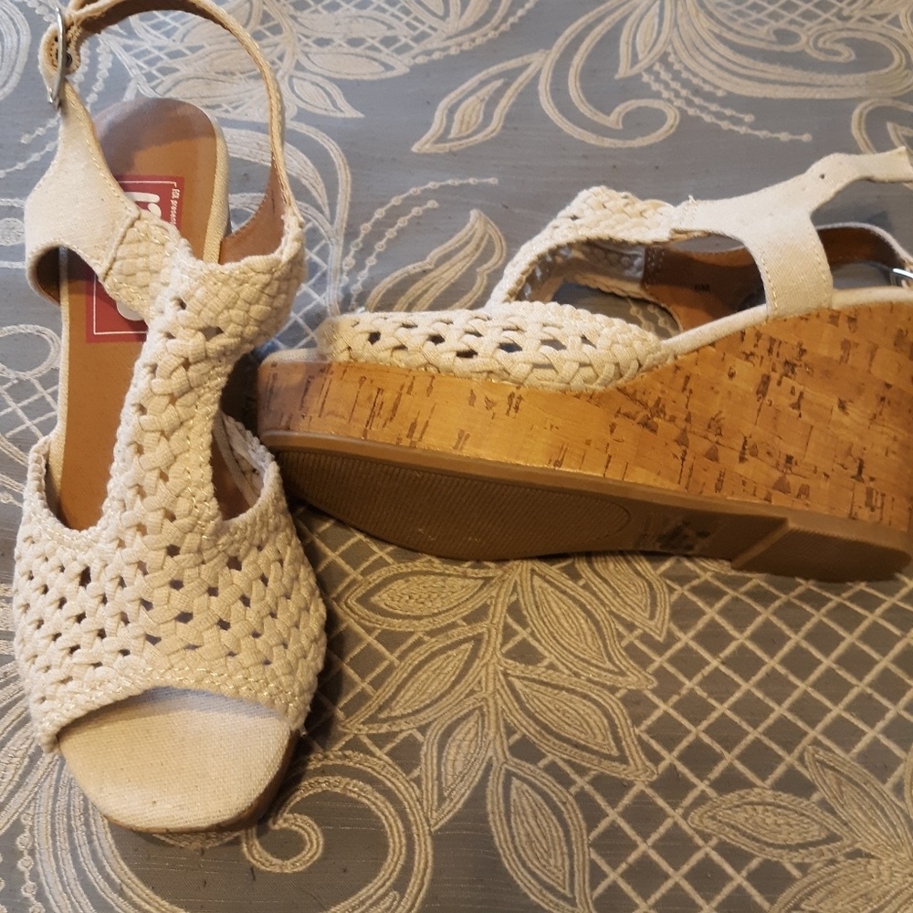 POP Lilly Wedge sandles - Cream